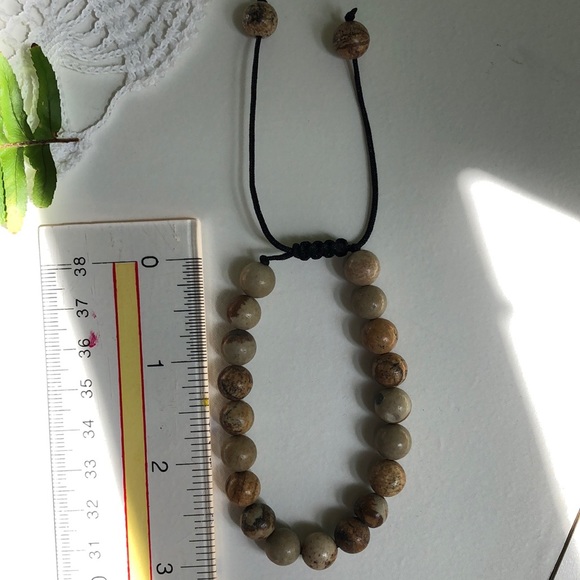 Beaded Adjustable Bracelet - Picture 5 of 8